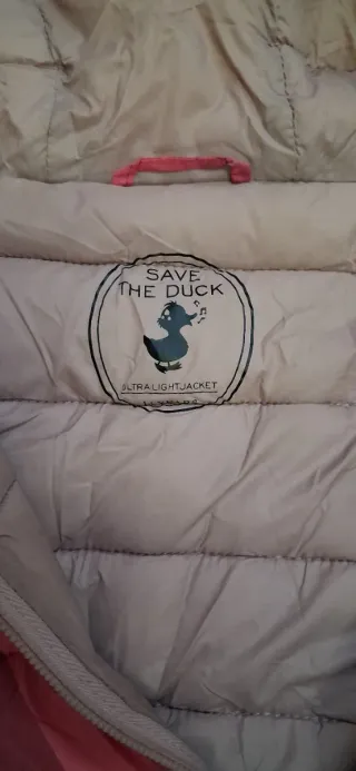 Cazadora plumón niña (Ancho 40 cm Largo: 60 cm)