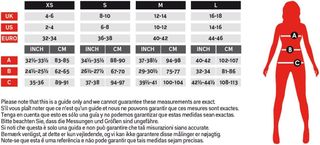 Smiffys Reina Medieval Deluxe (talla L), Adult Women's Medieval Queen Deluxe Costume, Dress, Belt and Headpiece, Tales of Old England, Serious Fun