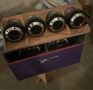 Pareja de Kipus Monster