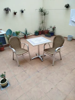 Mesa y 2 Sillones Jardín