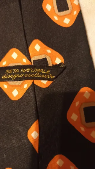 Cravatta gioiello nero arancio