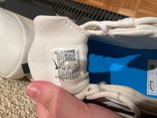 Nike Playeros Blancos, Azules y Rojos