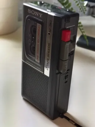 Grabadora Cassette SONY M-740