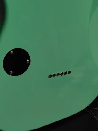 Guitarra estilo Stratocaster Fender