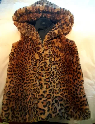 Chaleco Zara Piel Leopardo Sintético de Zara