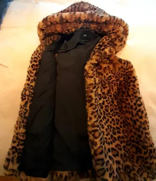 Chaleco Zara Piel Leopardo Sintético de Zara