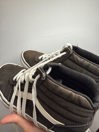 Zapatillas Vans Marrones y Negras