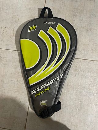 Confezione di custodie per racchette da padel di varie marche