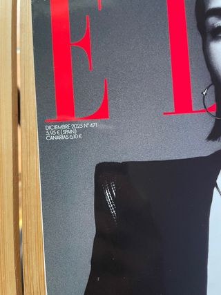 Revista LILY COLLINS