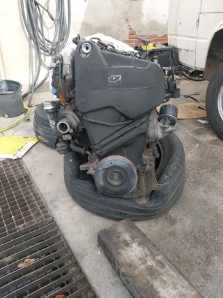 DESPIECE MOTOR K9K J836