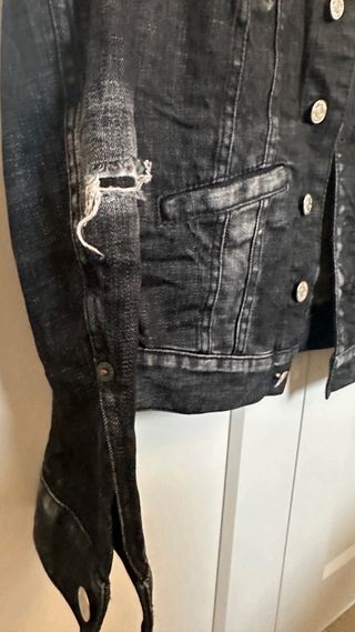 Cazadora vaquera DSQUARED2 negra Talla S