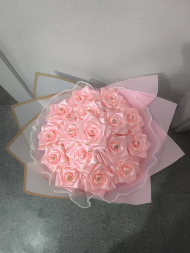 Ramos de Rosas Eternas