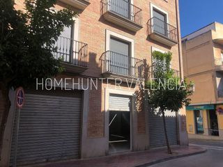 Local comercial en alquiler en Centro en Bétera