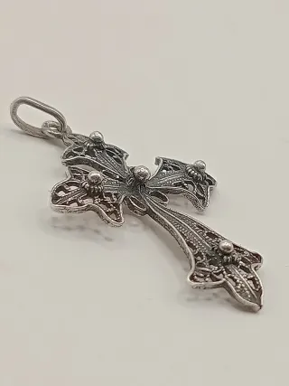 Collana vintage croce gotica filigrana argento 925