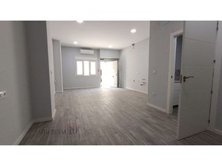 Local comercial en alquiler en Huerta Rosales - Valdepasillas en Badajoz