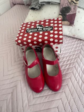 Zapatos de niña de tacon