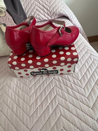 Zapatos de niña de tacon