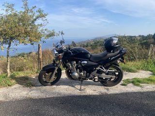 Suzuki Bandit 600 c.c. Negra