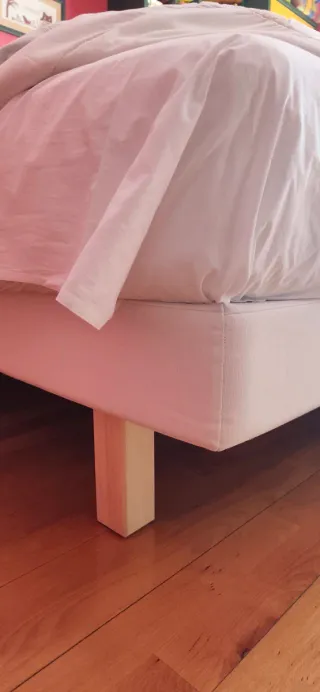 Habitación completa: estantería, armario y cama