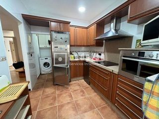 Piso en venta en La Caleta - La Viña en Cádiz