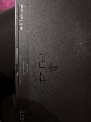 Consola Sony PS4 CUH-1004A Negra