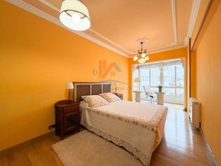 Piso en alquiler en Ensanche - Sar en Santiago de Compostela