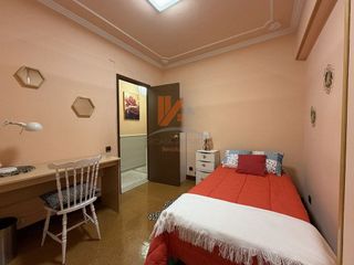 Piso en alquiler en Ensanche - Sar en Santiago de Compostela