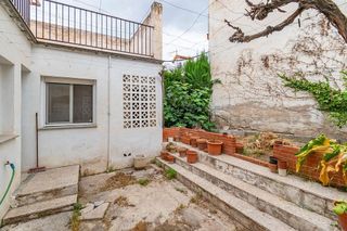Casa adosada en venta en Zubia (La)