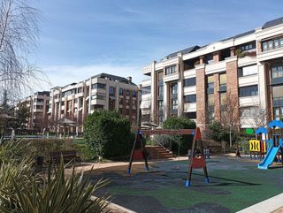 Dúplex en alquiler en Zona Monte El Pilar en Majadahonda