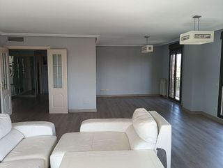 Dúplex en alquiler en Zona Monte El Pilar en Majadahonda