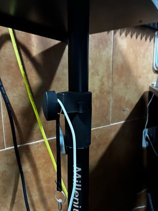 Soportes para Monitores de Estudio incluye 2