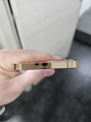 iPhone 12 Pro Max Gold