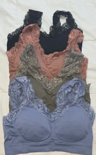 Top encaje con relleno