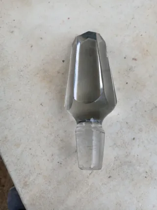 Licorera cristal tallado oro