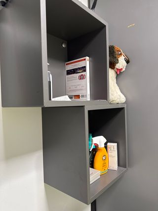 Estanterías Cubo .2 grandes.4 iguales 5€cada una