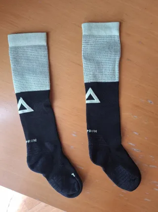 Calcetines compresión running KIPRUN mujer