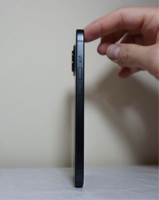 iPhone 15 -  128GB - 97% salud batería