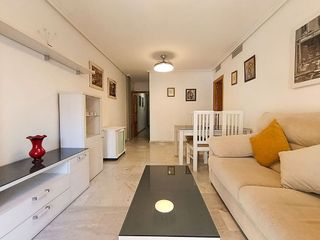 Piso en alquiler en Plaza de Toros - Santa Rita en Almería