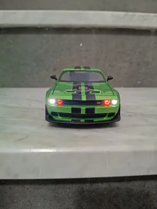 Dodge Challenger Verde