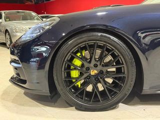 Porsche Panamera 4 E-Hybrid 340 kW (462 CV)