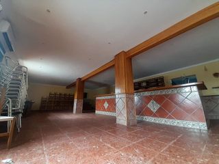 Local comercial en venta en Santuario - La Laguna en Chipiona