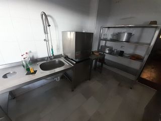 Local comercial en venta en Santuario - La Laguna en Chipiona