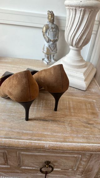 Zapatos Carolina Herrera ante y piel