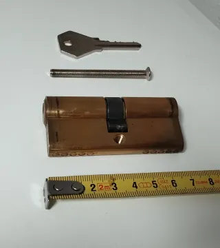 Bombín Cerradura + Tornillo + Llave