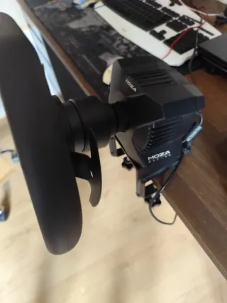 Moza R3 Racing Wheel y Pedales PC