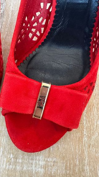 Tacones Ante Rojo Carolina Herrera