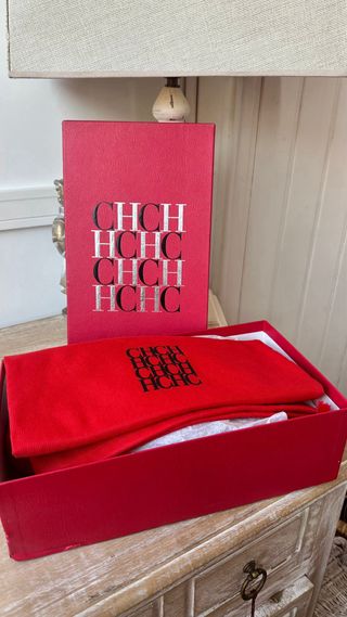 Tacones Ante Rojo Carolina Herrera