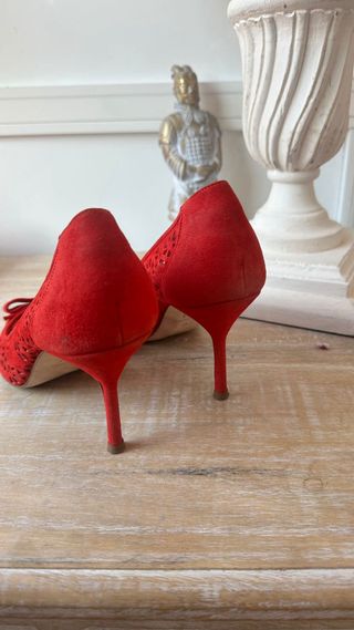 Tacones Ante Rojo Carolina Herrera