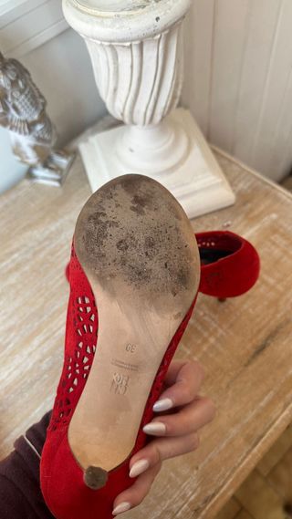 Tacones Ante Rojo Carolina Herrera