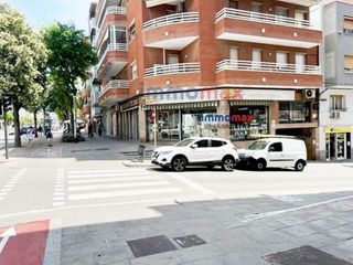 Local comercial en venta en Gavarra en Cornellà de Llobregat